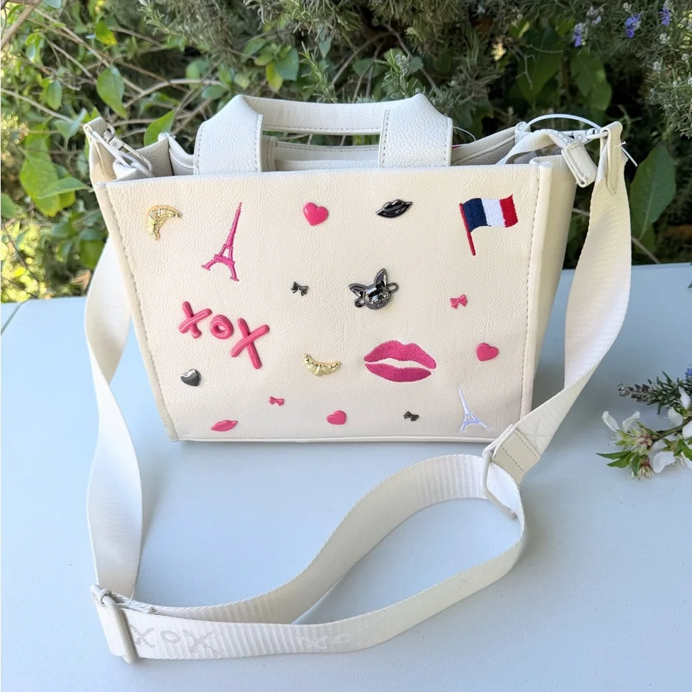 Betsey Johnson Cream Paris Embossed Charm Tote Square Satchel XONORA - Picture 3 of 5